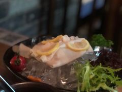 -湊湊火锅·茶憩(杭州湖滨银泰in77店)