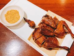 脆皮炸乳鸽-七仙岭君澜度假酒店·桃源小馆中餐厅