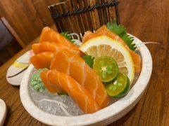 三文鱼刺身-桃太郎寿司料理(南坪店)