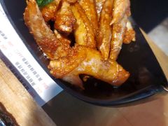 -吞鱼兽麻辣烤鱼(万达店)