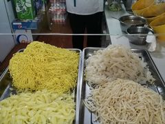 -玲玲米粉·新疆现炒米粉(大十字总店)