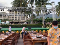 -渔家火锅·海鲜自助餐·演艺(亚龙湾天域酒店)