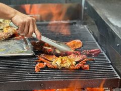 -三亚艾迪逊酒店·海滩烧烤 BARBACOA·现场乐队·浪漫晚餐·烧烤海鲜