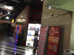 -SFC上影影城(临平店)