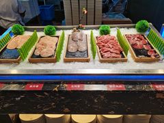 -佰烧海鲜烤肉火锅自助(世茂国际广场店)