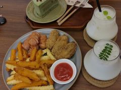 -梧桐巷咖啡厅·coffee&bar