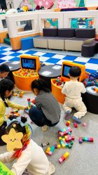 -莫莉幻想儿童乐园(三河燕郊永旺店)