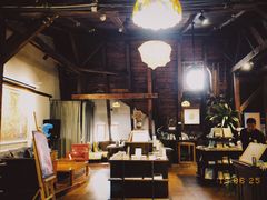 -良友书坊(安徽路店)