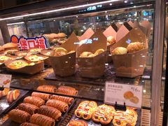 -巴黎贝甜(华堂新辰汇店)