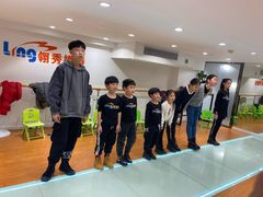 上课实景-翎秀服装模特