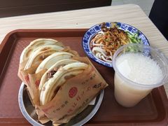 -樊记腊汁肉(竹笆市总店)