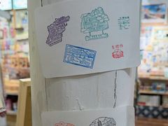 -猫的天空之城概念书店(杭州南宋御街店)