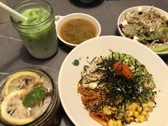 金枪鱼牛油果拌饭-米仓食堂(凯德广场店)