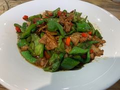 -香山湖家家宴(中山陵店)