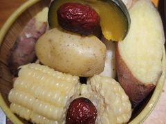 -三个渔夫·蒸汽海鲜(小白楼店)