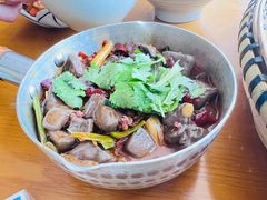 -包整·丝娃娃(一览甲秀楼风景店)