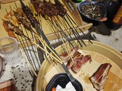 -破瓦寒窑烤羊排·鲜牛肉烧烤