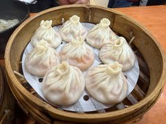 -莱莱小笼·乔艾