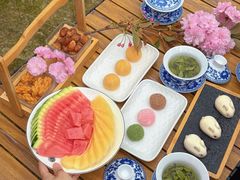 -茅草房·河畔园林火锅