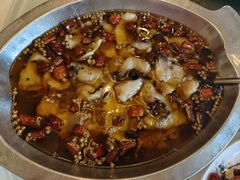-鑫巴蜀小镇 · 水煮鱼专研店(玉桥店)