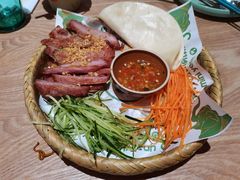 炭烧猪颈肉卷卷拼盘-迷你椰·泰式大排档(观前街店)