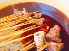 -拈签一笑黄牛肉辣卤串串
