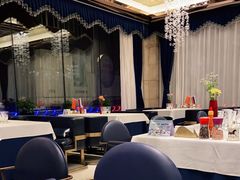 -马克西姆俄罗斯餐厅(通亚街店)