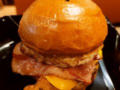 -The Habit Burger Grill 哈比特汉堡(复兴soho店)