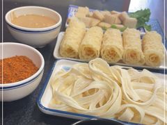 -灶知轩湘西石锅鱼(万佳广场店)