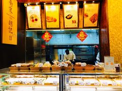 面包甜点陈列柜-南宋胡记(杭州体育场路店)