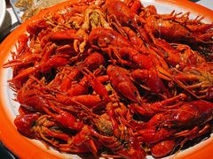 一大盆虾-沪小胖·小龙虾·蓝龙王(八佰伴店)