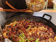 -鸿顺老铁锅美蛙鱼府(解放碑店)