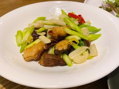 羊肚菌酿虾滑炒藕尖-榕意·川味之美(深业上城店)