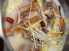 -佬土鹅肠火锅(解放路店)