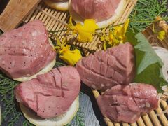 -山川小町·极番烧肉(新地假日广场店)