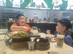 -费大厨辣椒炒肉(黄兴中心广场店)