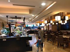 -城市名人酒店喝彩西餐厅(人民南路店)