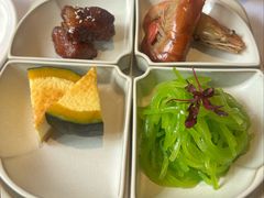 爽口椒麻莴笋丝-南麓·浙里(外滩店)