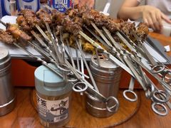 -亿牌牌东北烧烤(怀特店)