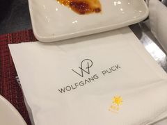 -WOLFGANG PUCK KITCHEN & BAR(迪士尼小镇店)