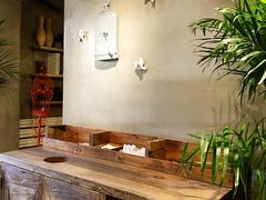 -HIGH FIVE哈福手工汉堡(桂林路店)