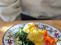 三文鱼班尼迪克-Alimentari早午餐(安福路店)