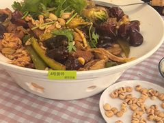 -拿渡·水煮鱼麻辣香锅(王府井奥莱·香江小镇店)