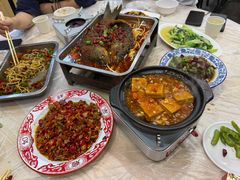 -江城燕子大排档(江汉路步行街店)