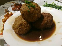 -赶海部落海鲜城(海阳路店)