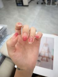 -七彩虹美甲美睫 半永久