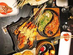 -何师烧烤Pro ·江湖川菜·小龙虾·精酿(太古里旗舰店)