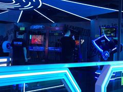 -世代星球·保龄球·镭战真人CS·团建(杨浦店)
