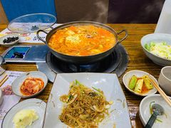 -高基五春川炒鸡排 韩国料理(威海总店)
