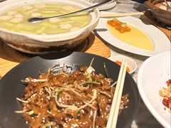 -东南里湖景餐厅·新闽菜(浦西万达店)